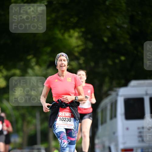 08.06.2024 - REWE Women's Run Dr. Thomas Lammeyer http://msf.ph/oto/6250310 09.06.2024 09:46:36 Laufen 10230 meine-sportfotos.de