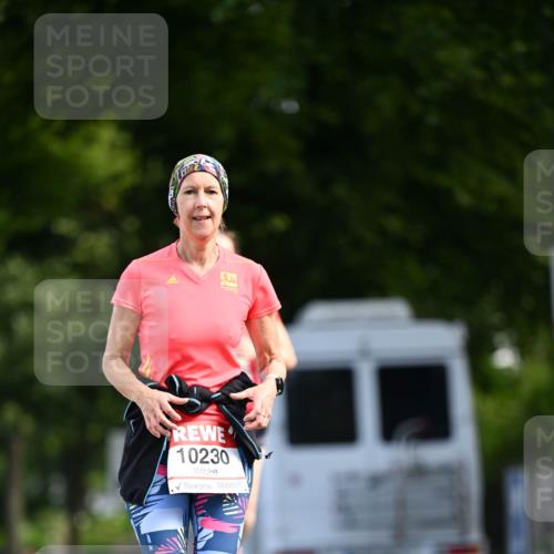 08.06.2024 - REWE Women's Run Dr. Thomas Lammeyer http://msf.ph/oto/6250323 09.06.2024 09:46:37 Laufen 10230 meine-sportfotos.de