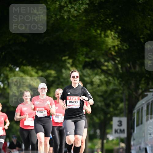 08.06.2024 - REWE Women's Run Dr. Thomas Lammeyer http://msf.ph/oto/6250340 09.06.2024 09:46:41 Laufen 10077, 10338, 10433, 3 meine-sportfotos.de