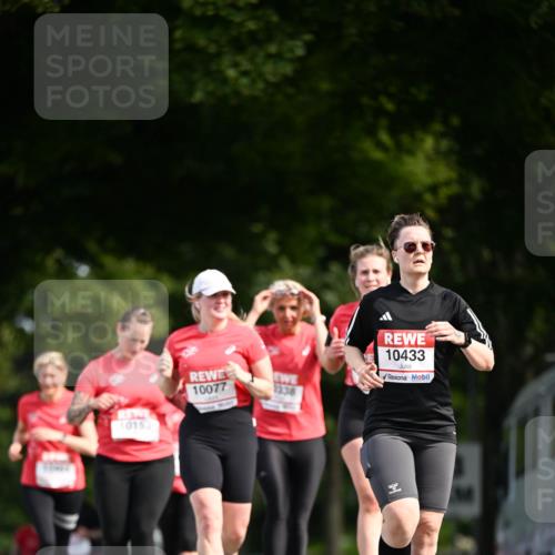 08.06.2024 - REWE Women's Run Dr. Thomas Lammeyer http://msf.ph/oto/6250358 09.06.2024 09:46:43 Laufen 10077, 1338, 10152, 10433 meine-sportfotos.de