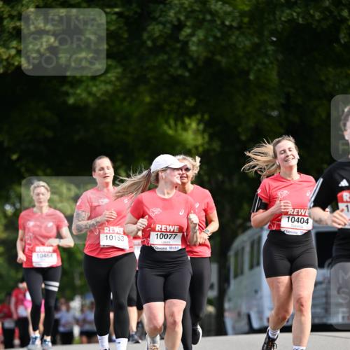 08.06.2024 - REWE Women's Run Dr. Thomas Lammeyer http://msf.ph/oto/6250373 09.06.2024 09:46:46 Laufen 10464, 10153, 10077, 10404 meine-sportfotos.de