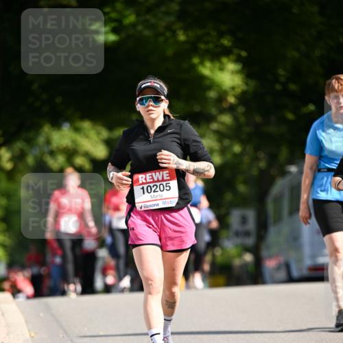 08.06.2024 - REWE Women's Run Dr. Thomas Lammeyer http://msf.ph/oto/6250432 09.06.2024 09:46:54 Laufen 10205 meine-sportfotos.de