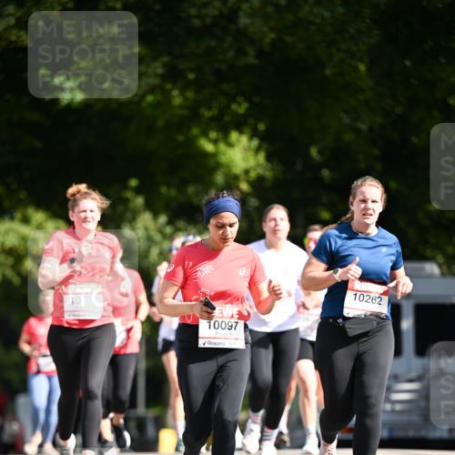 08.06.2024 - REWE Women's Run Dr. Thomas Lammeyer http://msf.ph/oto/6250452 09.06.2024 09:46:59 Laufen 10742, 10097, 10262 meine-sportfotos.de