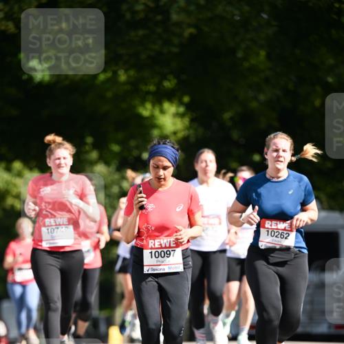 08.06.2024 - REWE Women's Run Dr. Thomas Lammeyer http://msf.ph/oto/6250456 09.06.2024 09:46:59 Laufen 10748, 10097, 10262 meine-sportfotos.de