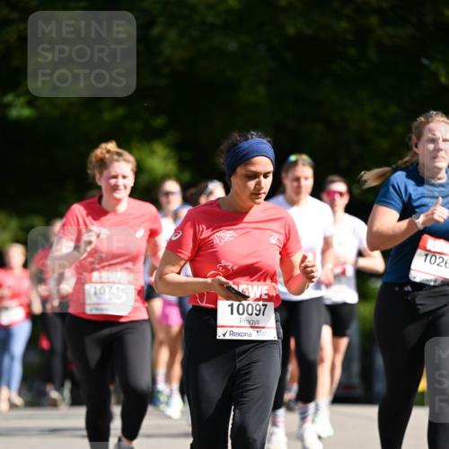 08.06.2024 - REWE Women's Run Dr. Thomas Lammeyer http://msf.ph/oto/6250466 09.06.2024 09:47:01 Laufen 10748, 10097, 1026 meine-sportfotos.de