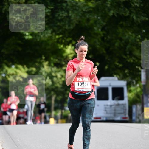 08.06.2024 - REWE Women's Run Dr. Thomas Lammeyer http://msf.ph/oto/6250500 09.06.2024 09:47:10 Laufen 10537 meine-sportfotos.de