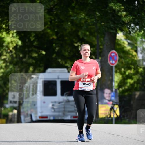 08.06.2024 - REWE Women's Run Dr. Thomas Lammeyer http://msf.ph/oto/6250518 09.06.2024 09:47:12 Laufen 10543 meine-sportfotos.de
