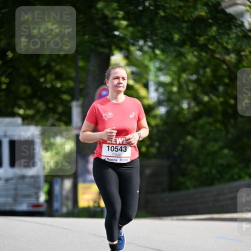 08.06.2024 - REWE Women's Run Dr. Thomas Lammeyer http://msf.ph/oto/6250526 09.06.2024 09:47:13 Laufen 10543 meine-sportfotos.de