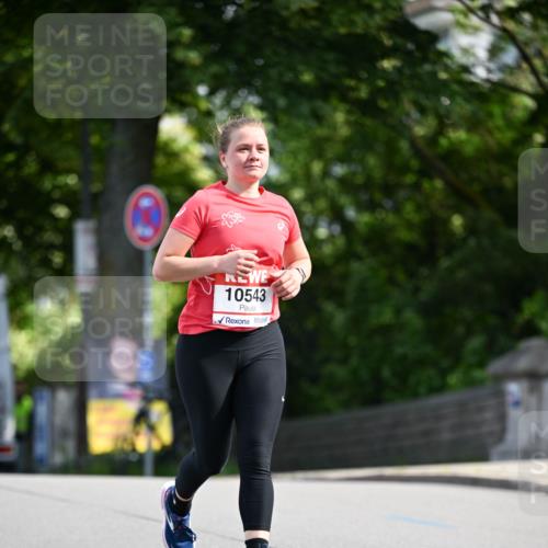 08.06.2024 - REWE Women's Run Dr. Thomas Lammeyer http://msf.ph/oto/6250529 09.06.2024 09:47:13 Laufen 10543 meine-sportfotos.de