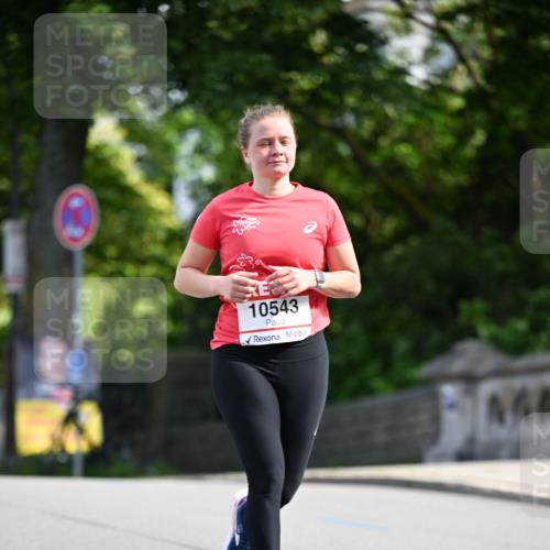 08.06.2024 - REWE Women's Run Dr. Thomas Lammeyer http://msf.ph/oto/6250533 09.06.2024 09:47:14 Laufen 10543 meine-sportfotos.de