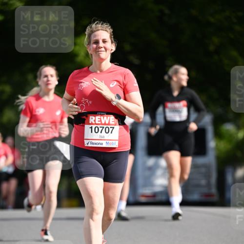 08.06.2024 - REWE Women's Run Dr. Thomas Lammeyer http://msf.ph/oto/6250574 09.06.2024 09:47:19 Laufen 10707 meine-sportfotos.de