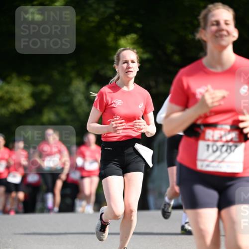 08.06.2024 - REWE Women's Run Dr. Thomas Lammeyer http://msf.ph/oto/6250575 09.06.2024 09:47:20 Laufen 10737 meine-sportfotos.de