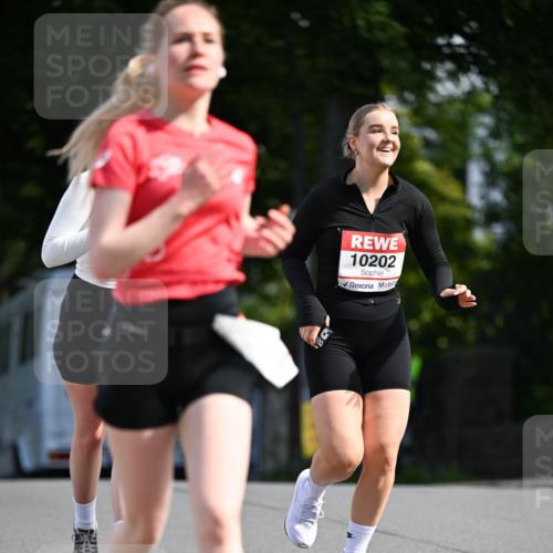 08.06.2024 - REWE Women's Run Dr. Thomas Lammeyer http://msf.ph/oto/6250582 09.06.2024 09:47:21 Laufen 10202 meine-sportfotos.de