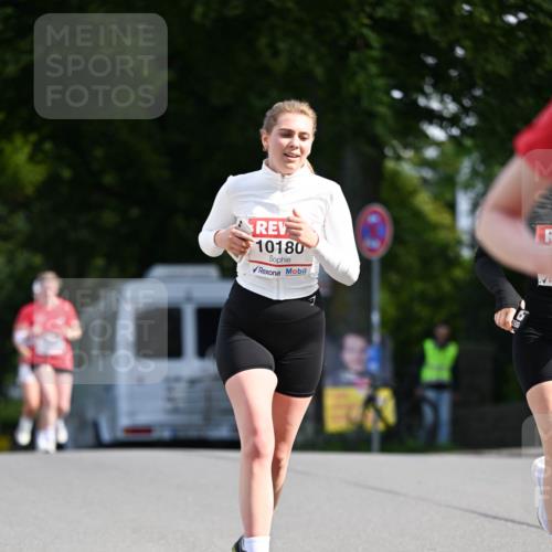 08.06.2024 - REWE Women's Run Dr. Thomas Lammeyer http://msf.ph/oto/6250584 09.06.2024 09:47:22 Laufen 10180 meine-sportfotos.de