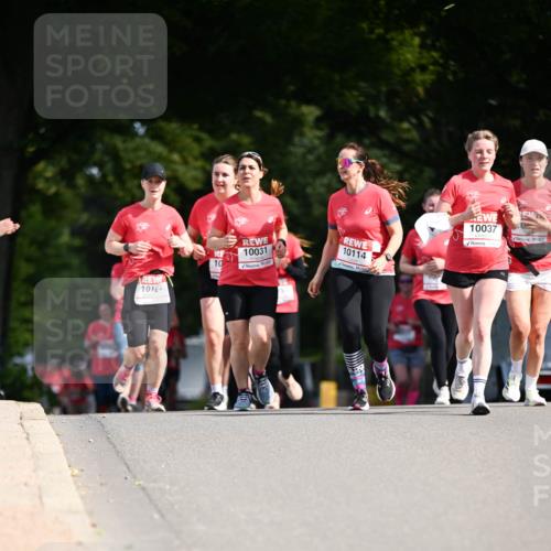 08.06.2024 - REWE Women's Run Dr. Thomas Lammeyer http://msf.ph/oto/6250596 09.06.2024 09:47:24 Laufen 10194, 10031, 10114, 10, 10037 meine-sportfotos.de