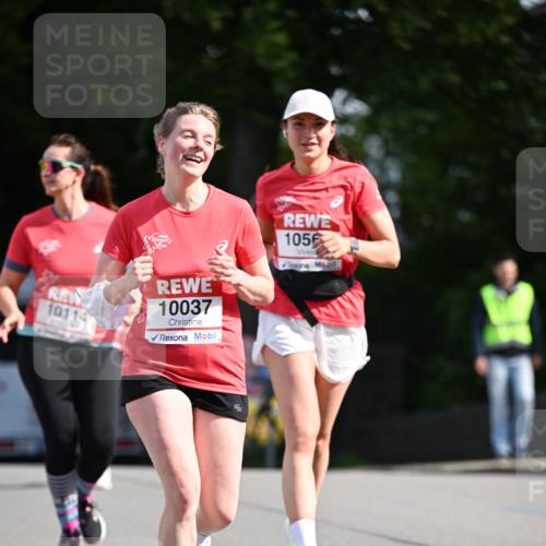 08.06.2024 - REWE Women's Run Dr. Thomas Lammeyer http://msf.ph/oto/6250629 09.06.2024 09:47:28 Laufen 10114, 10037, 1056 meine-sportfotos.de