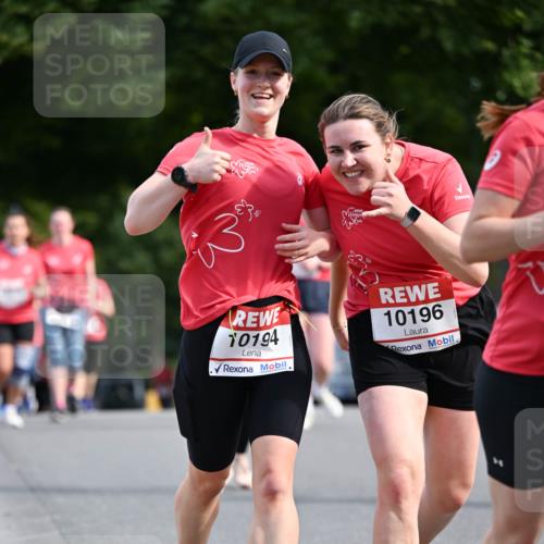 08.06.2024 - REWE Women's Run Dr. Thomas Lammeyer http://msf.ph/oto/6250657 09.06.2024 09:47:31 Laufen 10196, 10194 meine-sportfotos.de
