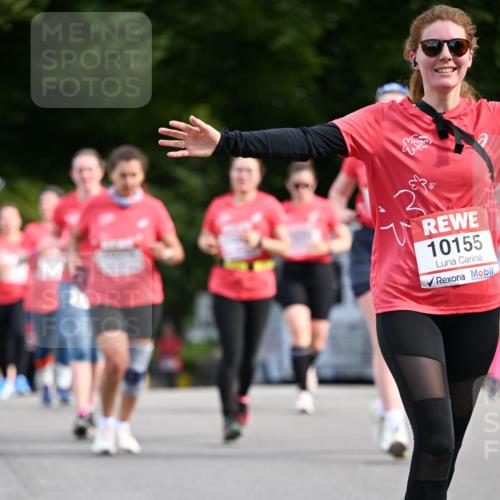 08.06.2024 - REWE Women's Run Dr. Thomas Lammeyer http://msf.ph/oto/6250673 09.06.2024 09:47:34 Laufen 3, 10155 meine-sportfotos.de