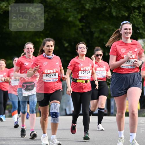 08.06.2024 - REWE Women's Run Dr. Thomas Lammeyer http://msf.ph/oto/6250683 09.06.2024 09:47:35 Laufen 10454, 10188, 10274, 353, 130 meine-sportfotos.de