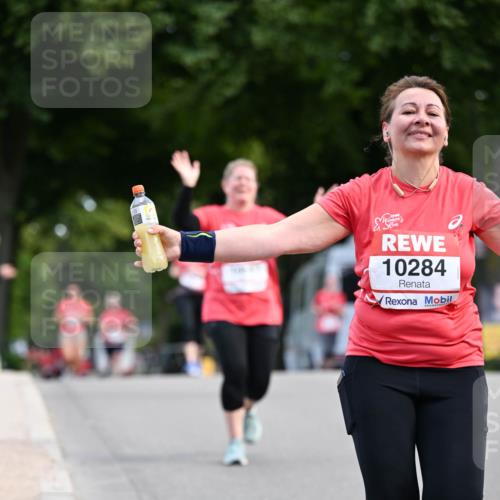 08.06.2024 - REWE Women's Run Dr. Thomas Lammeyer http://msf.ph/oto/6250729 09.06.2024 09:47:40 Laufen 10284 meine-sportfotos.de