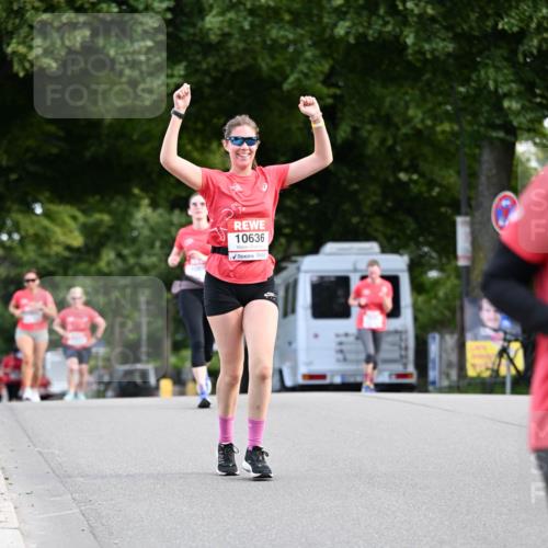 08.06.2024 - REWE Women's Run Dr. Thomas Lammeyer http://msf.ph/oto/6250750 09.06.2024 09:47:42 Laufen 10636 meine-sportfotos.de