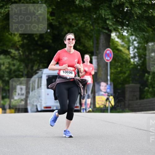 08.06.2024 - REWE Women's Run Dr. Thomas Lammeyer http://msf.ph/oto/6250775 09.06.2024 09:47:45 Laufen 10696 meine-sportfotos.de