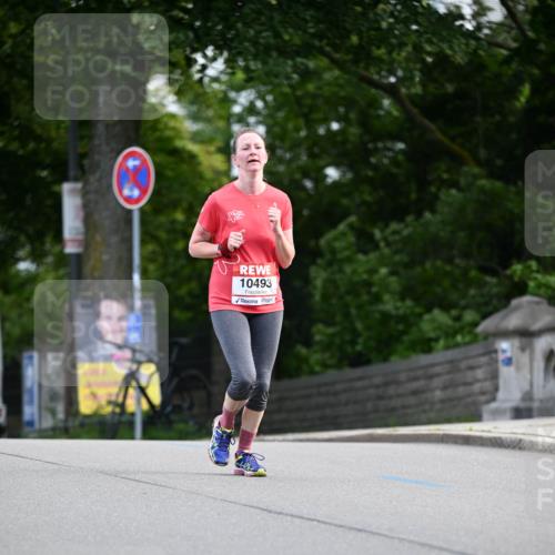 08.06.2024 - REWE Women's Run Dr. Thomas Lammeyer http://msf.ph/oto/6250796 09.06.2024 09:47:47 Laufen 10493 meine-sportfotos.de
