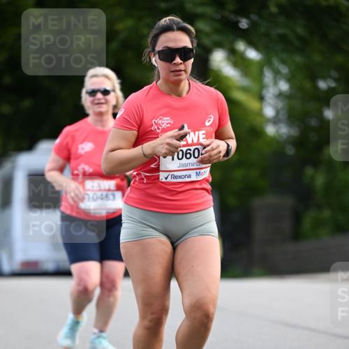 08.06.2024 - REWE Women's Run Dr. Thomas Lammeyer http://msf.ph/oto/6250831 09.06.2024 09:47:51 Laufen 10463, 1060, 4 meine-sportfotos.de