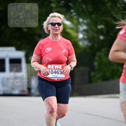 08.06.2024 - REWE Women's Run Dr. Thomas Lammeyer http://msf.ph/oto/6250840 09.06.2024 09:47:52 Laufen 0463 meine-sportfotos.de