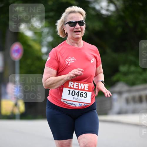 08.06.2024 - REWE Women's Run Dr. Thomas Lammeyer http://msf.ph/oto/6250849 09.06.2024 09:47:53 Laufen 10463 meine-sportfotos.de
