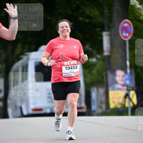 08.06.2024 - REWE Women's Run Dr. Thomas Lammeyer http://msf.ph/oto/6250901 09.06.2024 09:48:06 Laufen 10453 meine-sportfotos.de
