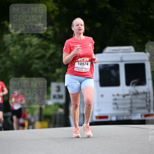 08.06.2024 - REWE Women's Run Dr. Thomas Lammeyer http://msf.ph/oto/6250913 09.06.2024 09:48:09 Laufen 10574 meine-sportfotos.de