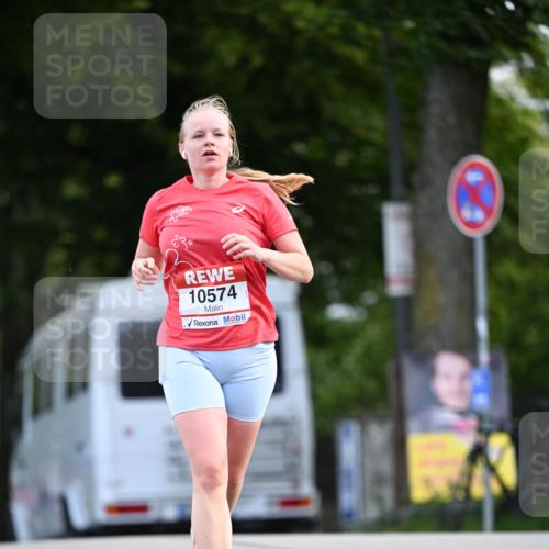 08.06.2024 - REWE Women's Run Dr. Thomas Lammeyer http://msf.ph/oto/6250929 09.06.2024 09:48:10 Laufen 10574 meine-sportfotos.de