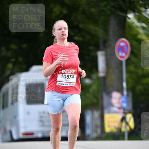 08.06.2024 - REWE Women's Run Dr. Thomas Lammeyer http://msf.ph/oto/6250932 09.06.2024 09:48:10 Laufen 10574 meine-sportfotos.de