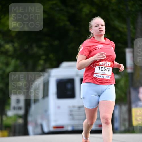 08.06.2024 - REWE Women's Run Dr. Thomas Lammeyer http://msf.ph/oto/6250934 09.06.2024 09:48:11 Laufen 10574 meine-sportfotos.de