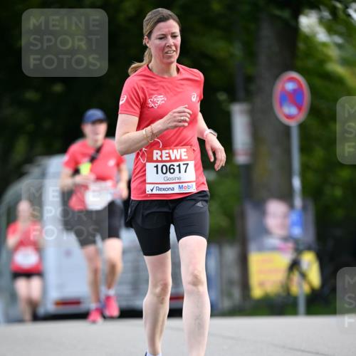 08.06.2024 - REWE Women's Run Dr. Thomas Lammeyer http://msf.ph/oto/6250953 09.06.2024 09:48:18 Laufen 10617 meine-sportfotos.de