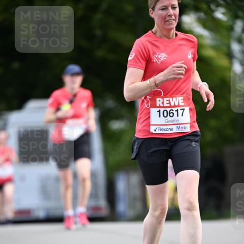 08.06.2024 - REWE Women's Run Dr. Thomas Lammeyer http://msf.ph/oto/6250959 09.06.2024 09:48:18 Laufen 10617 meine-sportfotos.de