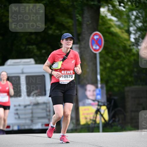 08.06.2024 - REWE Women's Run Dr. Thomas Lammeyer http://msf.ph/oto/6250966 09.06.2024 09:48:19 Laufen 10570 meine-sportfotos.de