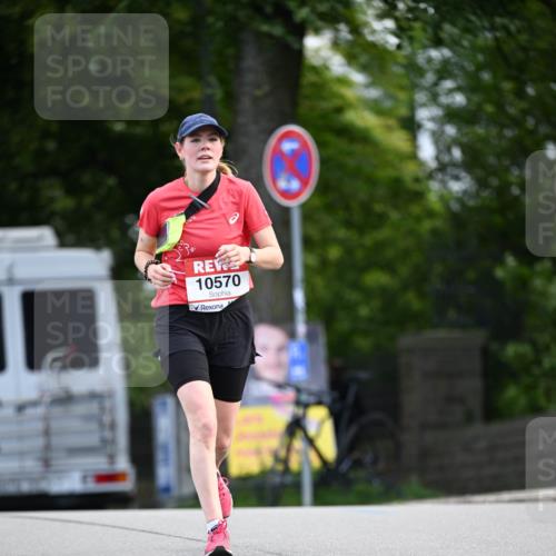 08.06.2024 - REWE Women's Run Dr. Thomas Lammeyer http://msf.ph/oto/6250968 09.06.2024 09:48:20 Laufen 10570 meine-sportfotos.de