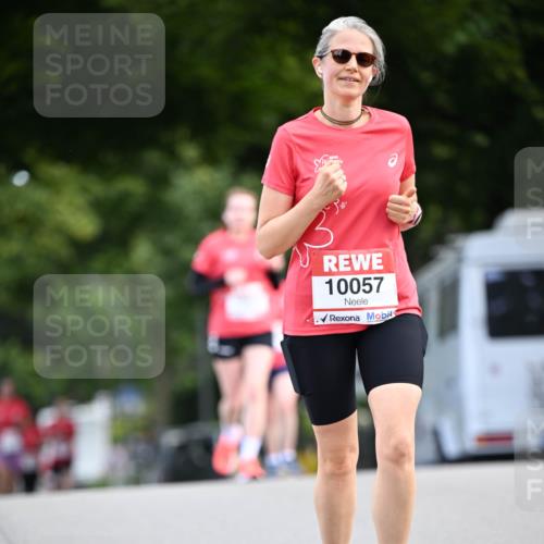 08.06.2024 - REWE Women's Run Dr. Thomas Lammeyer http://msf.ph/oto/6250977 09.06.2024 09:48:22 Laufen 10057 meine-sportfotos.de