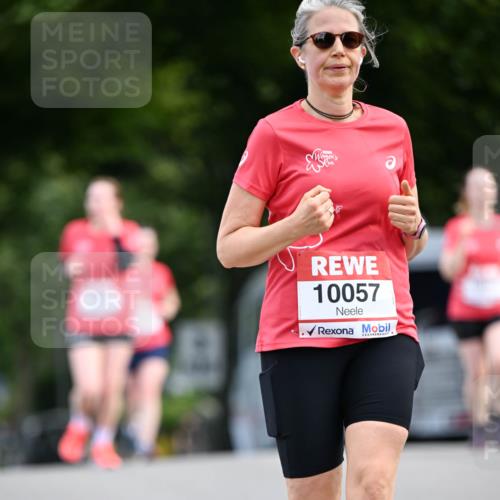 08.06.2024 - REWE Women's Run Dr. Thomas Lammeyer http://msf.ph/oto/6250984 09.06.2024 09:48:23 Laufen 10057 meine-sportfotos.de