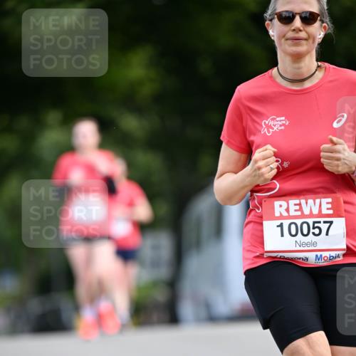 08.06.2024 - REWE Women's Run Dr. Thomas Lammeyer http://msf.ph/oto/6250987 09.06.2024 09:48:23 Laufen 10057 meine-sportfotos.de