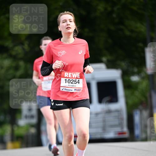 08.06.2024 - REWE Women's Run Dr. Thomas Lammeyer http://msf.ph/oto/6251006 09.06.2024 09:48:26 Laufen 10254 meine-sportfotos.de