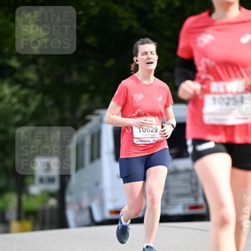 08.06.2024 - REWE Women's Run Dr. Thomas Lammeyer http://msf.ph/oto/6251011 09.06.2024 09:48:28 Laufen 10629, 10254 meine-sportfotos.de