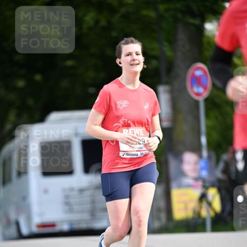 08.06.2024 - REWE Women's Run Dr. Thomas Lammeyer http://msf.ph/oto/6251017 09.06.2024 09:48:28 Laufen 9, 29 meine-sportfotos.de