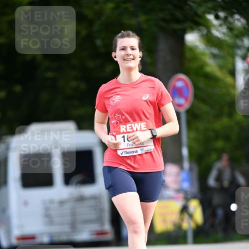 08.06.2024 - REWE Women's Run Dr. Thomas Lammeyer http://msf.ph/oto/6251021 09.06.2024 09:48:29 Laufen 16 meine-sportfotos.de