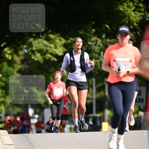 08.06.2024 - REWE Women's Run Dr. Thomas Lammeyer http://msf.ph/oto/6251115 09.06.2024 09:48:54 Laufen 10761 meine-sportfotos.de