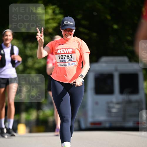 08.06.2024 - REWE Women's Run Dr. Thomas Lammeyer http://msf.ph/oto/6251121 09.06.2024 09:48:54 Laufen 10761 meine-sportfotos.de