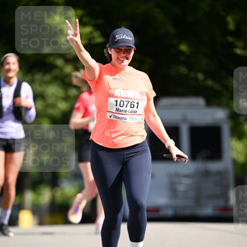 08.06.2024 - REWE Women's Run Dr. Thomas Lammeyer http://msf.ph/oto/6251123 09.06.2024 09:48:55 Laufen 10761 meine-sportfotos.de