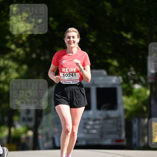 08.06.2024 - REWE Women's Run Dr. Thomas Lammeyer http://msf.ph/oto/6251132 09.06.2024 09:48:56 Laufen 10241 meine-sportfotos.de